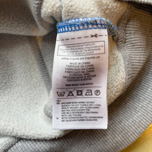 Adidas Originals Grey Crewneck Sweatshirt Long Sleeve Size Extra Large (XL) - Picture 5 of 6